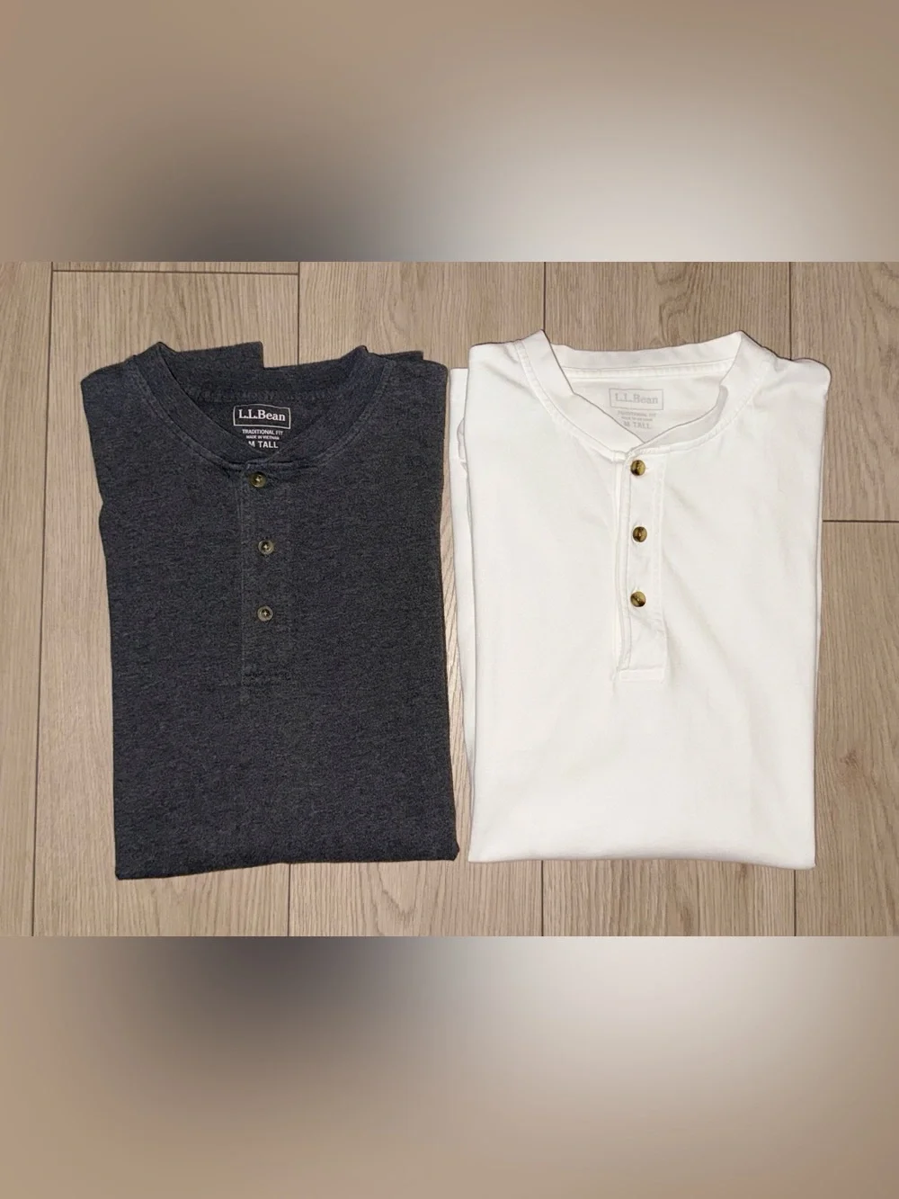LL Bean Mens M Tall Carefree Unshrinkable Tee Traditional Fit L-Sleeve Henley